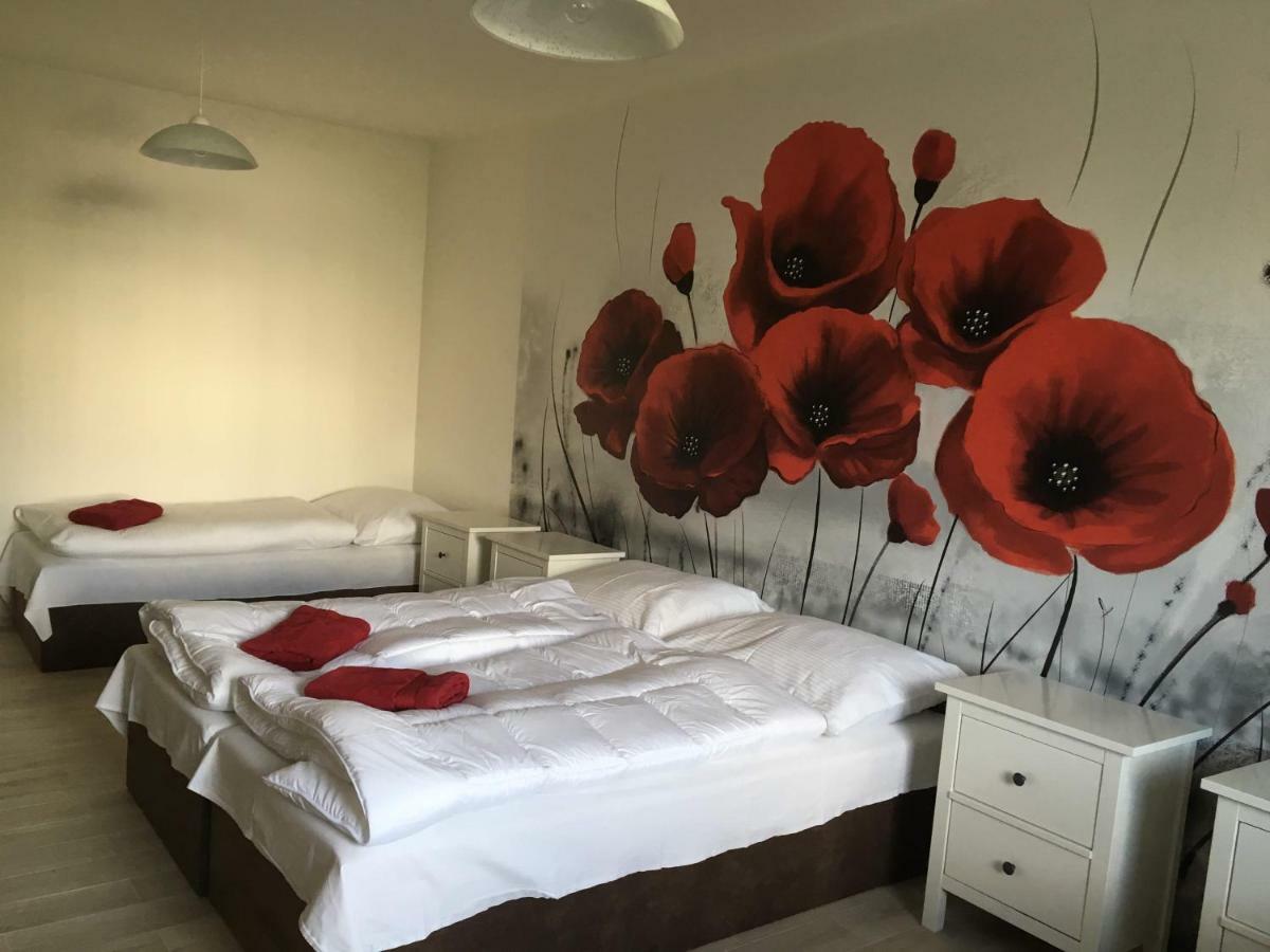 Apartmam Na Namesti II Opocno Luaran gambar