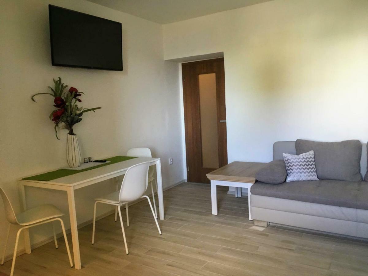 Apartmam Na Namesti II Opocno Luaran gambar